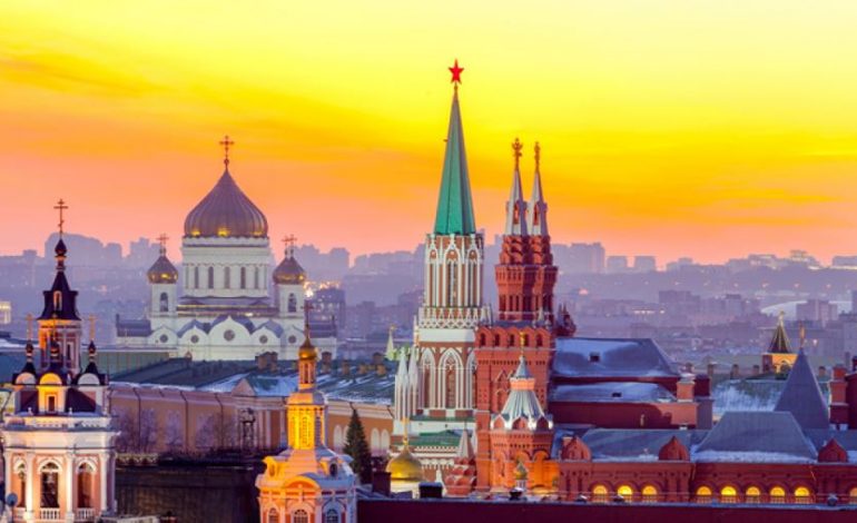 BRUKSELI MIRATOI SANKSIONET TË REJA/ Rusia vendos në “listën e zezë” zyrtarë të BE-së, kush janë personat “non gratta”?