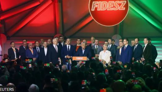 “REZULTATI I ZGJEDHJEVE ËSHTË I QARTË…”/ Orban pranon humbjen dhe i uron fitoren rivalit të tij Peter Magyar