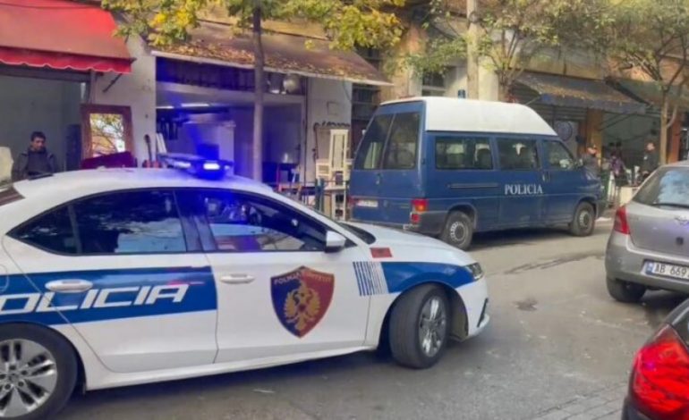 POLICIA AKSION NË SHKODËR/ Kishin marrë 2 apartamente me qira për prostitucion, arrestohen 5 persona, 2 shqiptarë dhe 3 të huaj