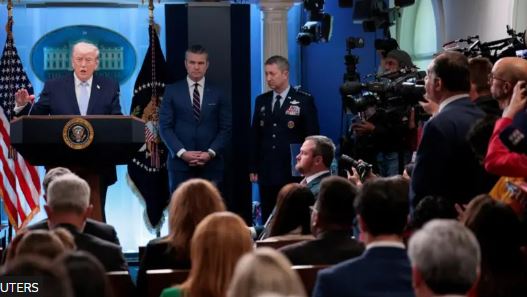 “JANË BUDALLENJ”/ Trump shan amerikanët që janë kundër luftës ndaj Iranit