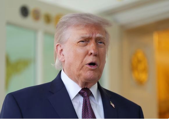 “DO MBYLLIM NGUSHTICËN E HORMUZIT”/ Trump për deklaratat e Iranit: Nuk do t’i lejojmë të na shantazhojnë