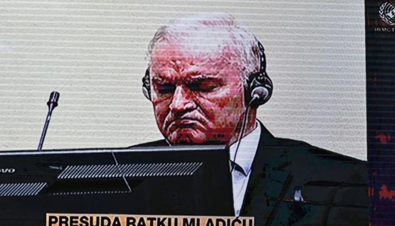 KËRKOI LIRIMIN NGA BURGU PËR ARSYE SHËNDETËSORE/ Gjykata në Hagë rrëzon sërish kërkesën e Ratko Mlladiç