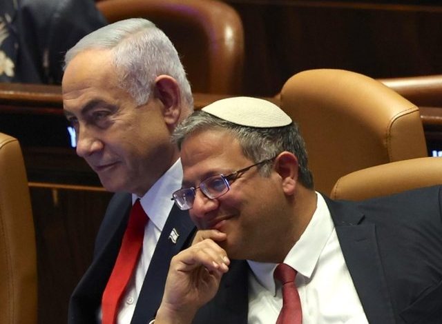 RACIZËM, ARMË DHE POSHTËRIM/ Kush është Itamar Ben-Gvir, ministri më ekstremist i Izraelit