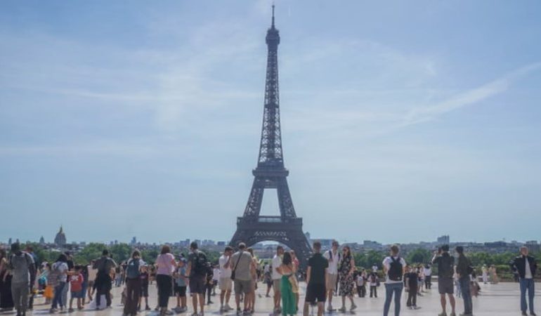 I NXEHTI EKSTREM PËRFSHIN EUROPËN/ Thyhen rekordet e temperaturave në Francë, Britani dhe Spanjë