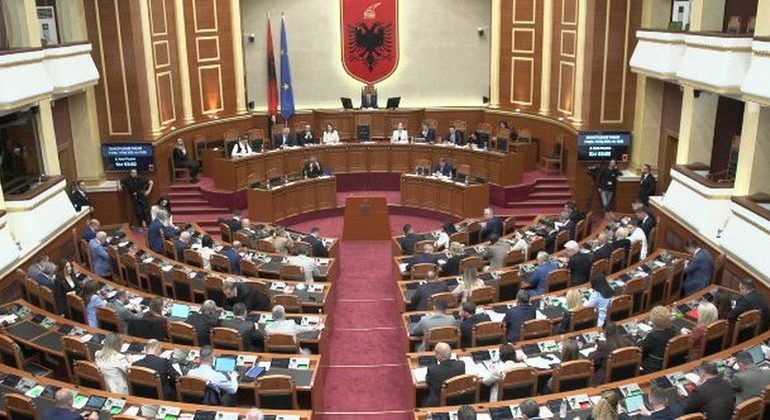 TJETËR DAKORDËSI MES PS DHE PD/ Ndryshimet në Rregulloren e Kuvendit do të bëhen me konsensus