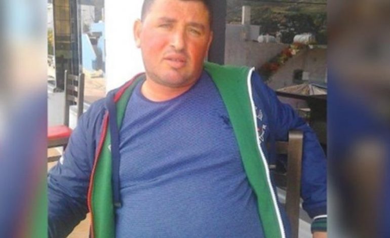 ARRESTOHET PAS DY VITESH KLEMENTIN ISLAMAJ/ Hodhi babain nga shkallët duke i shkaktuar vdekjen pasi i vrau të ëmën me sopatë