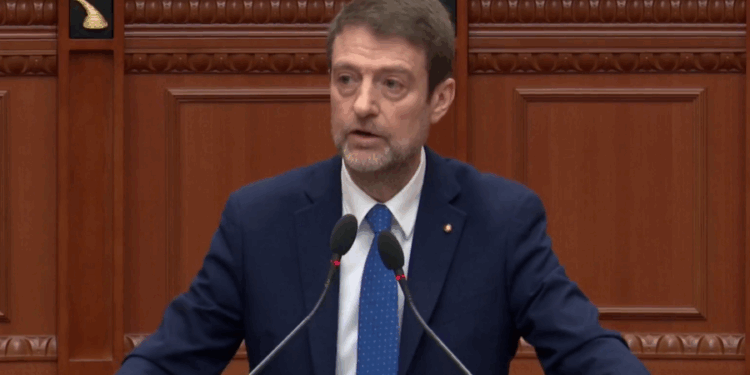 “MARRËDHËNIA JONË ME BE MË E NGUSHTË SE KURRË”/ Hoxha: S’ka ndryshuar qëndrimi për zgjerimin e Unionit