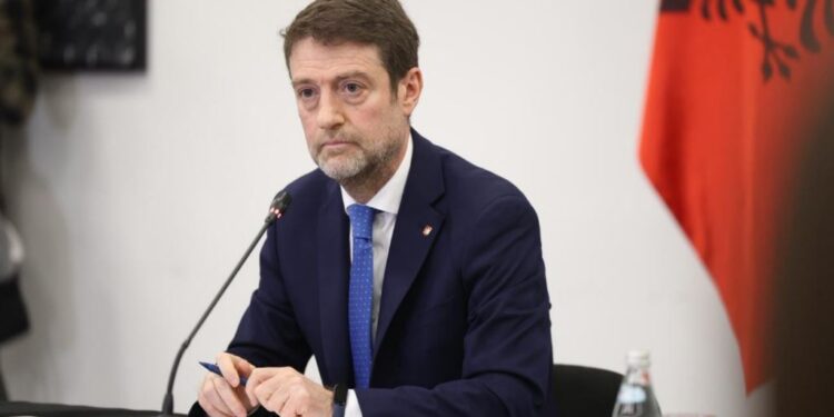 PE VOTON ME 58 VOTA RAPORTIN PËR SHQIPËRINË/ Hoxha: Vlerësim i qartë për rrugën drejt BE-së