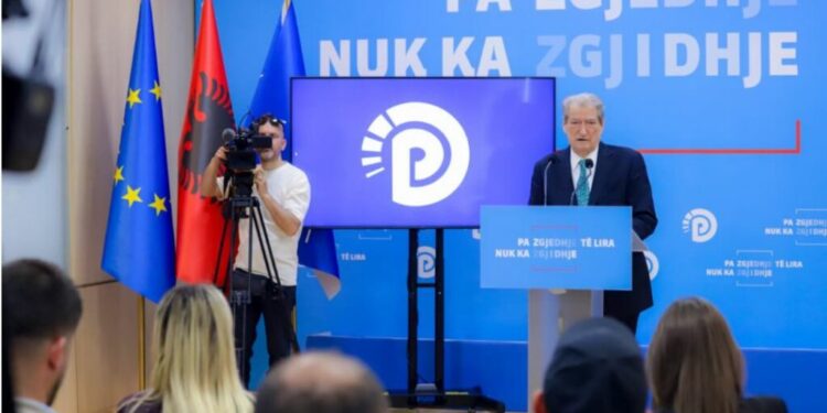 RAPORTI I PE/ Berisha: Zgjedhjet u zhvilluan në kushtet e partisë-shtet