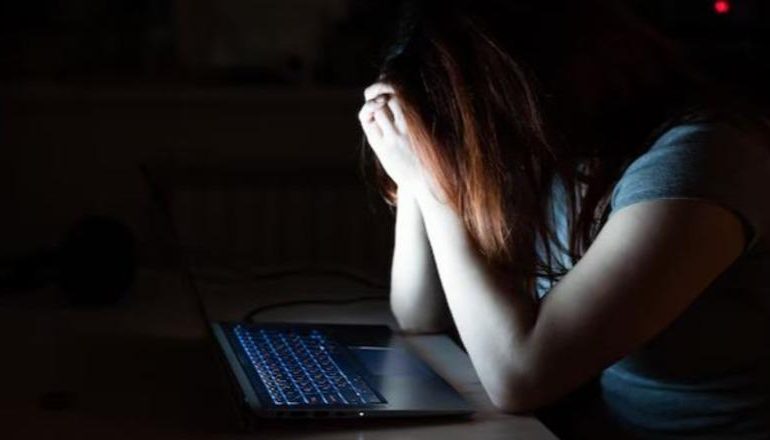 “NA JEP 500 EURO, OSE TË PUBLIKOJMË FOTOT INTIME”/ Arrestohet 17-vjeçari që shantazhonte 38 vjeçaren në Tiranë, në kërkim bashkëpunëtori