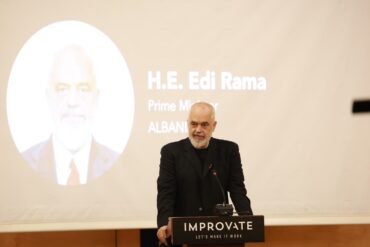 SAMITI SHQIPËRI-IZRAEL/ Rama: Për hebrenjtë Shqipëria është shtëpi! Na ndihmuat pas sulmeve iraniane dhe…