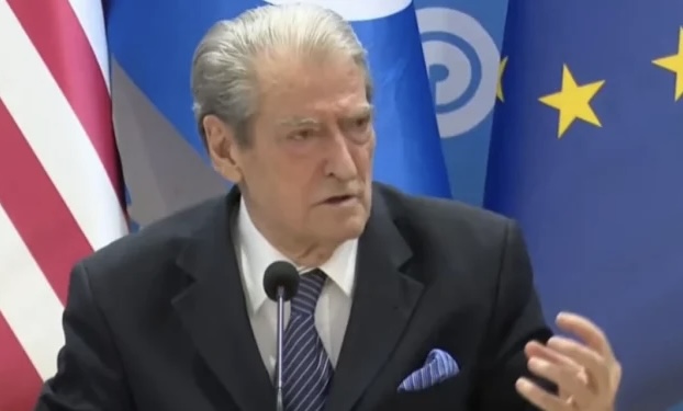 “NËSE RAMA NUK VJEN NË INTERPELANCË…”/ Berisha porosi deputetëve: Do përfundojmë te drejtorët e ministrive