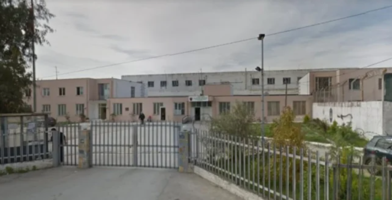 MORI LEJE DHE DOLI NGA BURGU/ “Zhduket” në Durrës i dënuari për vrasje të mbetur në tentativë, por…