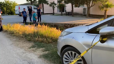 E RËNDË NË LUSHNJE/ Sherr i dhunshëm, 17-vjeçari godet me thikë 40-vjeçarin