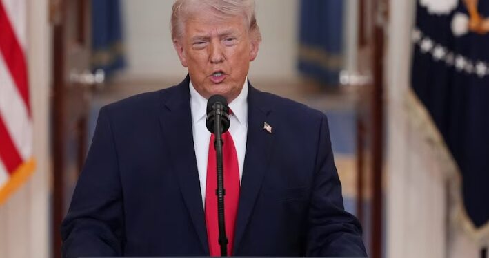 PARALAJMËRON IRANIN/ Trump: Arrini marrëveshje shpejt, ose do të përballeni me “një të keqe”