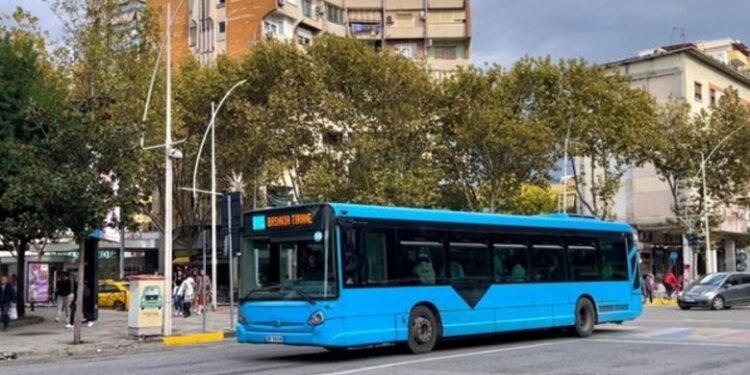 TRANSPORTI PUBLIK/ Qeveria miraton subvencion 50 lekë/litër nafte, zbardhet VKM-ja, ja kriteret