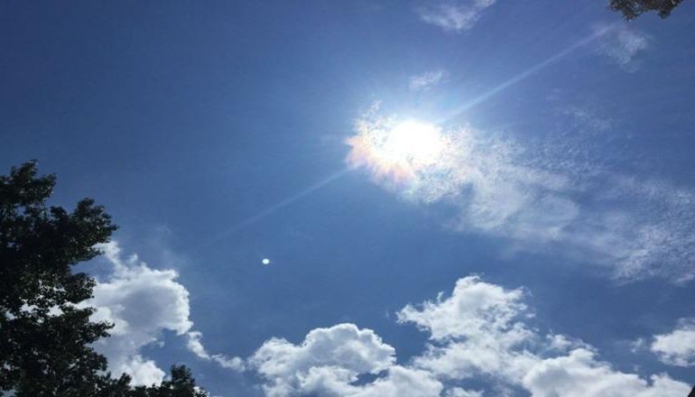 PARASHIKIMI PËR SOT/ Mot i kthjellët, temperaturat shkojnë deri në 31 gradë Celsius