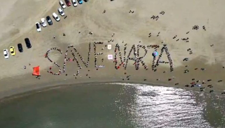FOTOLAJM/ ‘SAVE NARTA’, protesta simbolike në Zvërnec kundër ndërtimit të resortit