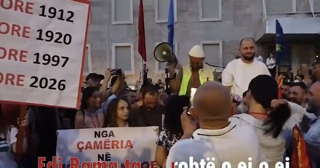 “ROBT E SHTËPIVE TONA JANË…”/ Rama i përgjigjet protestuesve që shënjestruan familjen e tij dhe i fton në përballje publike