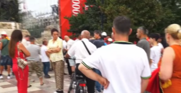 PROTESTA/ Nis grumbullimi i qytetarëve në sheshin “Skënderbej”, kërkohet dorëheqja e Ramës