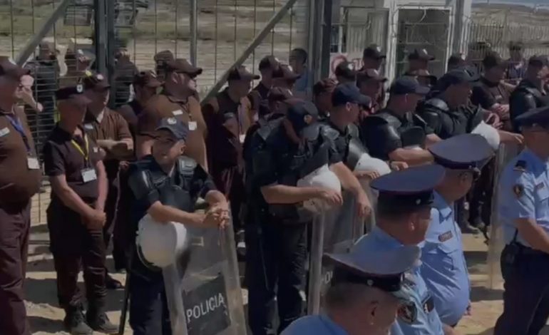DHUNA NË PROTESTËN NË ZVËRNEC/ U hiqet licenca dy kompanive të sigurisë fizike. Policia e Shtetit: Dhunuan një protestues pa asnjë atribut ligjor