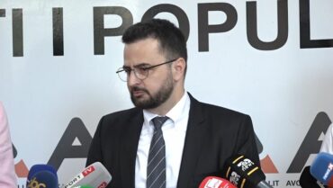TRAJTIMI MJEKËSOR FALAS I FËMIJËVE/ Avokati i Popullit mbështet nismën qytetare: Mbi 17 mijë firma të mbledhura