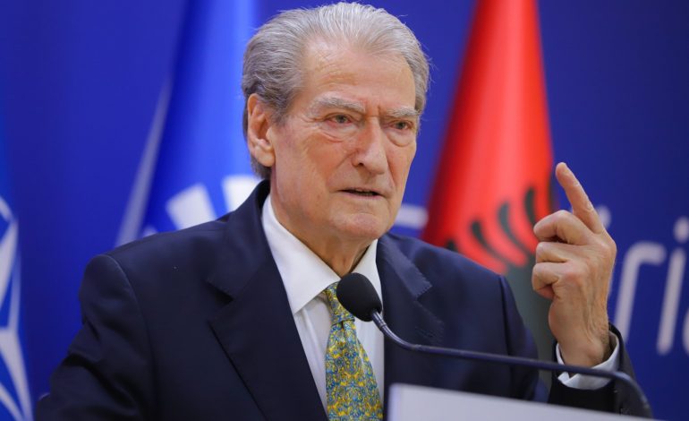 A ËSHTË BERISHA AKOMA “NON GRATA”? Ambasada Amerikane ende PA KONFIRMIM