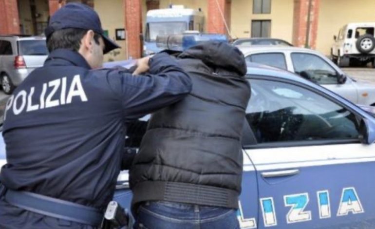 EMRI/ I dënuar me 15 vite burg për trafik njerëzish, arrestohet në Itali 42-vjeçari shqiptar