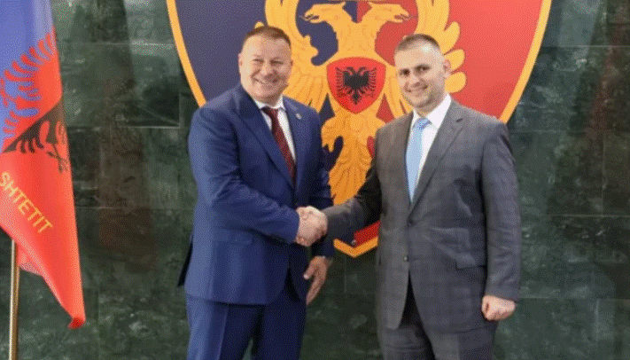 SHQIPËRI-KOSOVË/ Polici e përbashkët në rrugë gjatë verës 2026! Nënshkruhet marrëveshja për sigurinë rrugore dhe menaxhimin e fluksit turistik