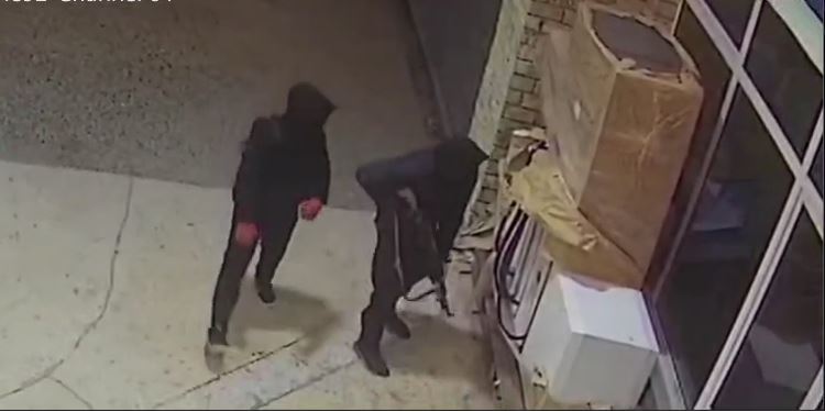 DALIN PAMJET/ Momenteti kur i riu tentoi të vidhte pikën e karburantit në Krujë
