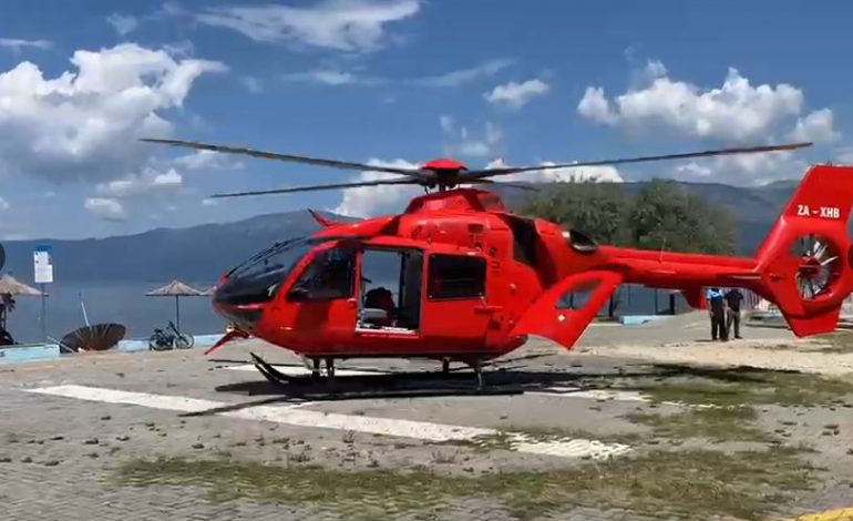 PLAGOSJA NË POGRADEC/ Plumbi në këmbë i preku një venë kryesore, Brian Syzo transportohet me helikopter te Trauma