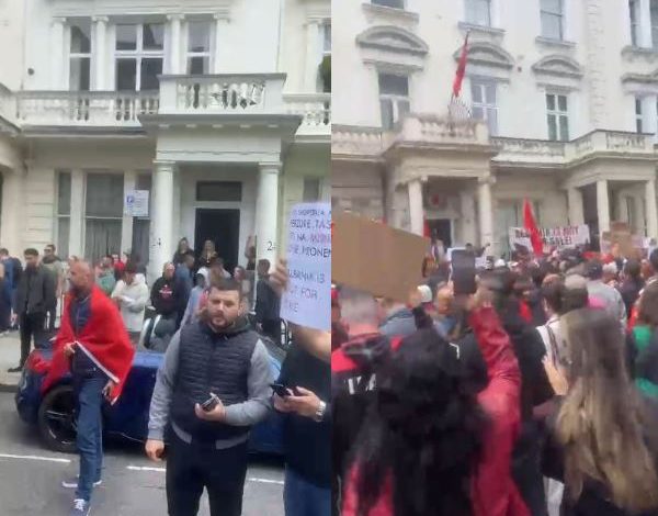 “SHQIPËRIA NUK ËSHTË NË SHITJE”/ Londra mbushet kuq e zi, shqiptarët hidhen në protestë: Rama ik