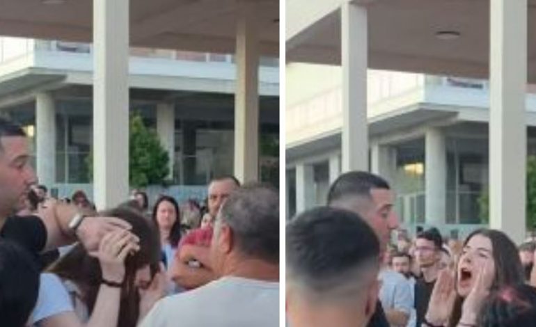 “ÇOHUNI O NJERËZ”/ E reja kërkon largimin e Ramës nga Vlora, gardisti e largon me forcë
