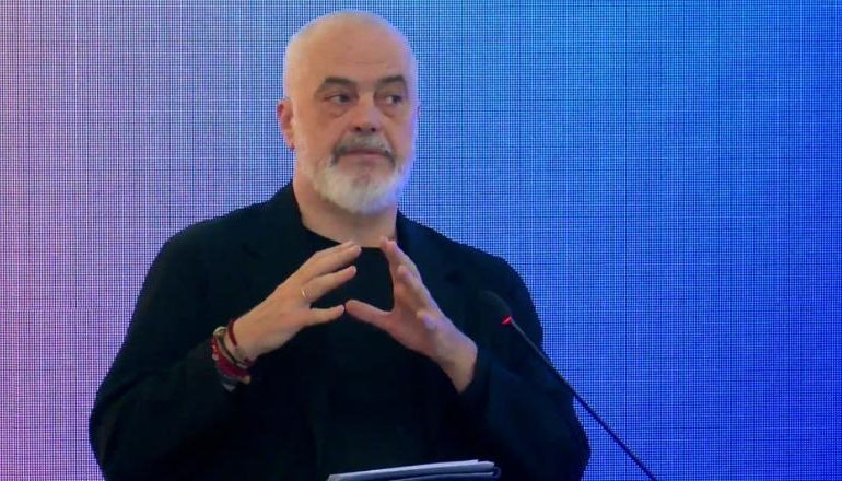 “RILINDJA URBANE 2.0″/ Rama: 1.5 mld € për transformimin e qyteteve! Dikur sheshet ishin fytyra e degradimit