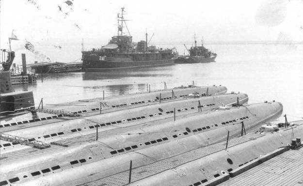 DOSSIER/ Zbulohen dokumentet e Sigurimit për anijet e huaja që “zbarkonin” brigjeve shqiptare: Më 7.6.1986, në det u diktuan dy anije amerikane, që lëviznin në drejtim të lumit Shkumbin…