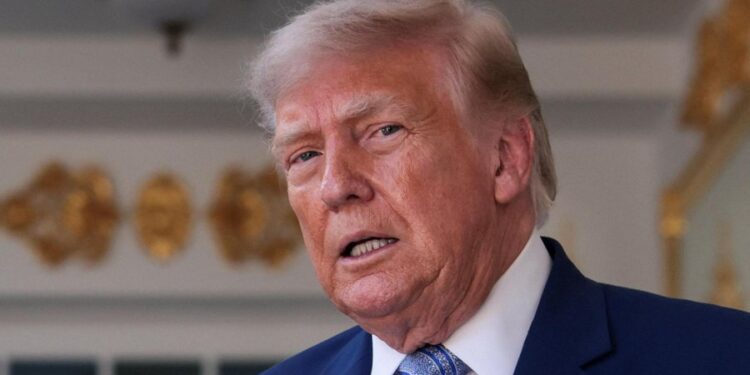 PARALAJMËRON SËRISH IRANIN/ Trump: Jam gati për veprime të forta ushtarake nëse dështojnë bisedimet
