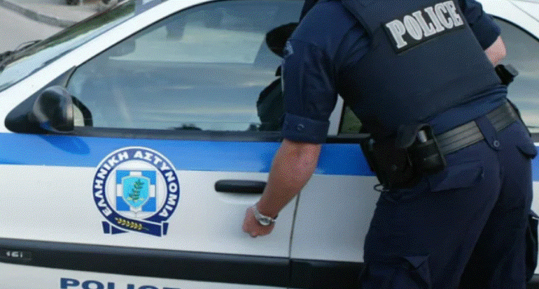 EMRI/ Kërkohej për tentativë vrasje, forcat speciale greke arrestojnë shqiptarin