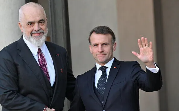 RAMA NË DITËN E BASTIJËS NË FRANCË/ Kryeministri i ftuar nga Macron në ceremoninë madhështore