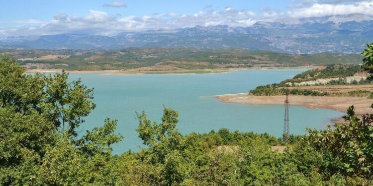E RËNDË NË KLOS/ 33-vjeçari mbytet në ujërat e lumit Mat