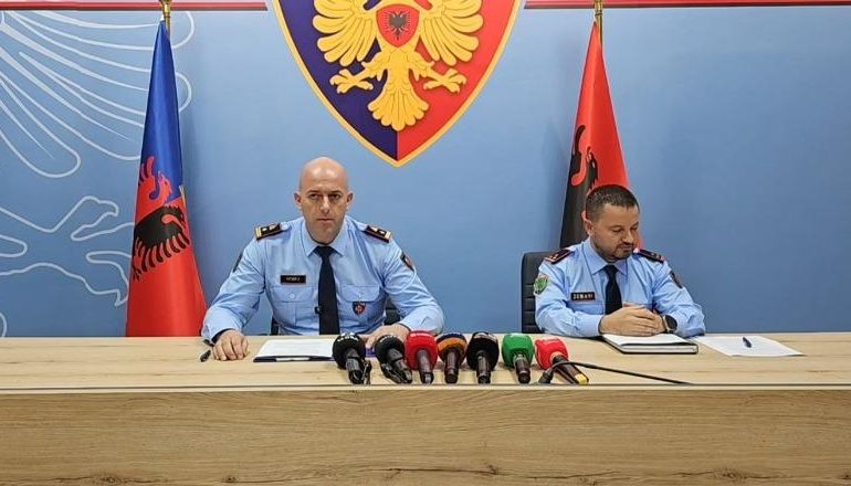 SIGURIA NË PLAZHE/ Policia e Vlorës: Zero tolerancë për shkelësit e ligjit! 66 mjete lundruese të bllokuara