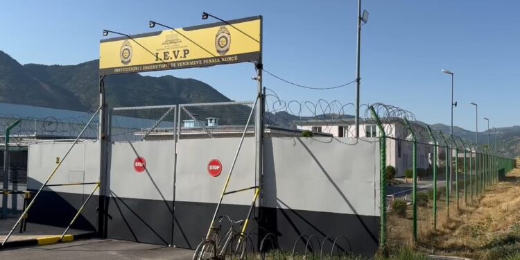 AMNISTIA PENALE/ 72 të dënuar lirohen sot nga burgu i Drenovës dhe Pojskës
