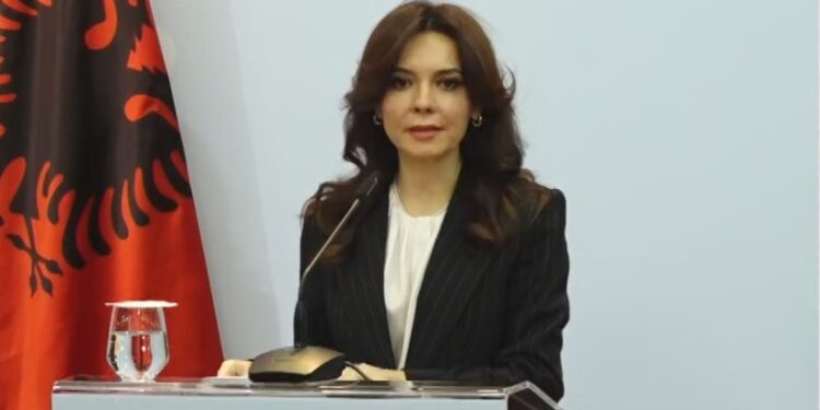 DORËZON NË PS “MARRËVESHJEN E RE PËR SHQIPËRINË”/ Spiropali: E mbajta premtimin ndaj Ramës