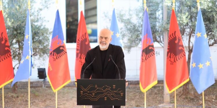 PROJEKTI “SMART CITY” NË SHKOLLA/ Rama: Kjo është përgjigja jonë pas tragjedisë te “Fan Noli”