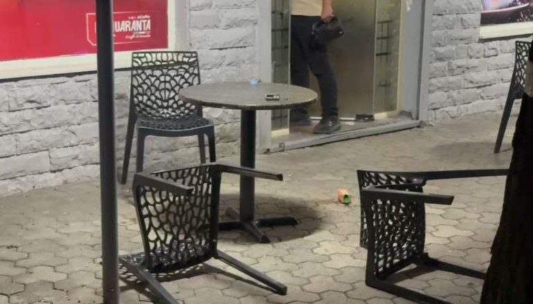ATENTATI NË ELBASAN/ Zbardhet dëshmia e të plagosurve: S’kemi konflikte! Pistë hetimi edhe mundësia që autori të ketë ngatërruar shënjestër