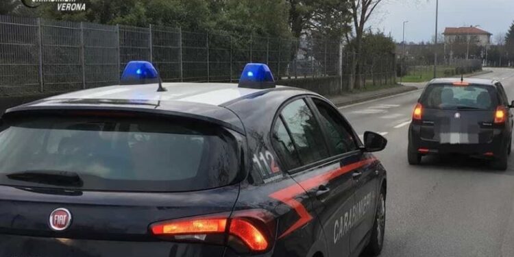 I TRADHËTOI DETAJI I MAKINËS/ Shqiptari dhe italiani ndalohen me kokainë dhe para cash