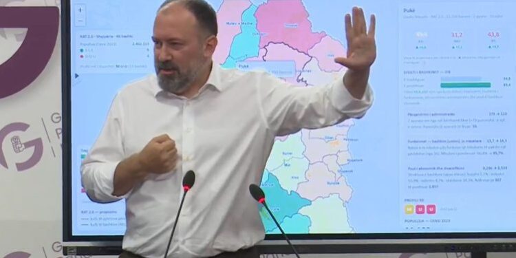 PS MBRON HARTËN ME 46 BASHKI/ Mazniku: Asnjë shërbim nuk largohet, Poliçani vetëm fiton