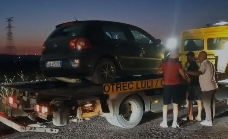 AKSIDENT ME VDEKJE NË LUSHNJE/ Përplasen dy automjete, humb jetën një prej shoferëve (EMRAT)