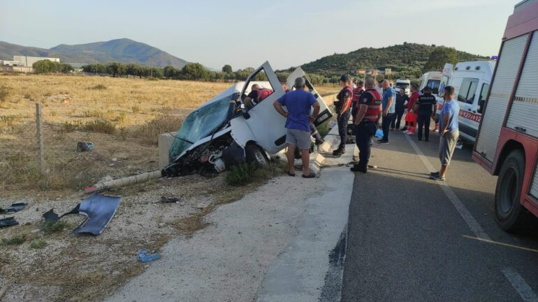PAMJET R FIKSHME/ Aksident në aksin Vlorë-Llogara, 1 i vdekur, 4 të plagosur