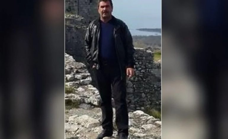 U ARRATIS NË SY TË EFEKTIVËVE/ Kush është Hasan Ferracaku, akuzohet për vrasjen e 4 personave në Velipojë dhe plagosjen e 2 të tjerëve