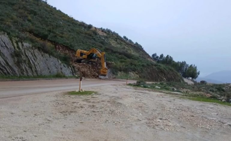 NDËRTIMI I BYPASSIT TË SARANDËS/ ARRSH njofton: Sot do të kryhet një shpërthim i kontrolluar me eksploziv…